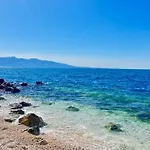 Golden Sea View Apartment Sarandë