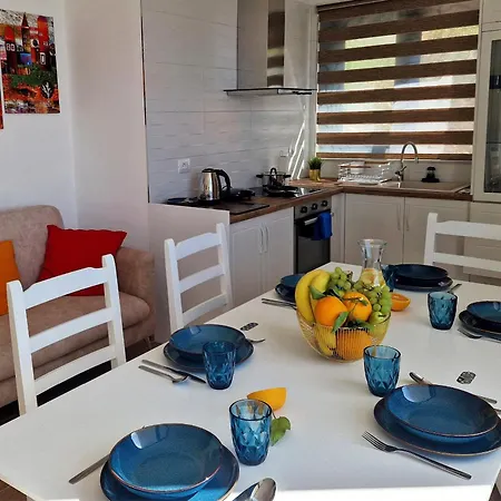 Appartement Golden Sea View *