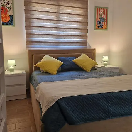 Apartament Golden Sea View