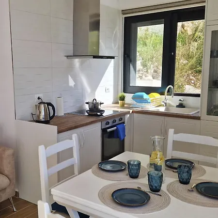 Appartement Golden Sea View Sarandë