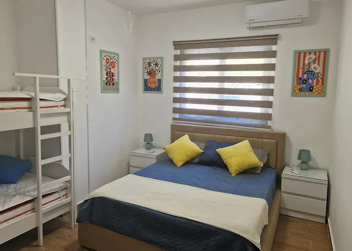 Golden Sea View Saranda
