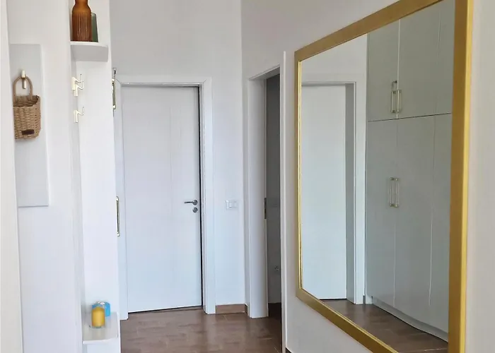 Golden Sea View Saranda